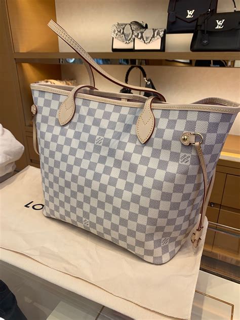 neiman marcus return policy louis vuitton|Louis Vuitton Dallas Neiman Marcus Northpark.